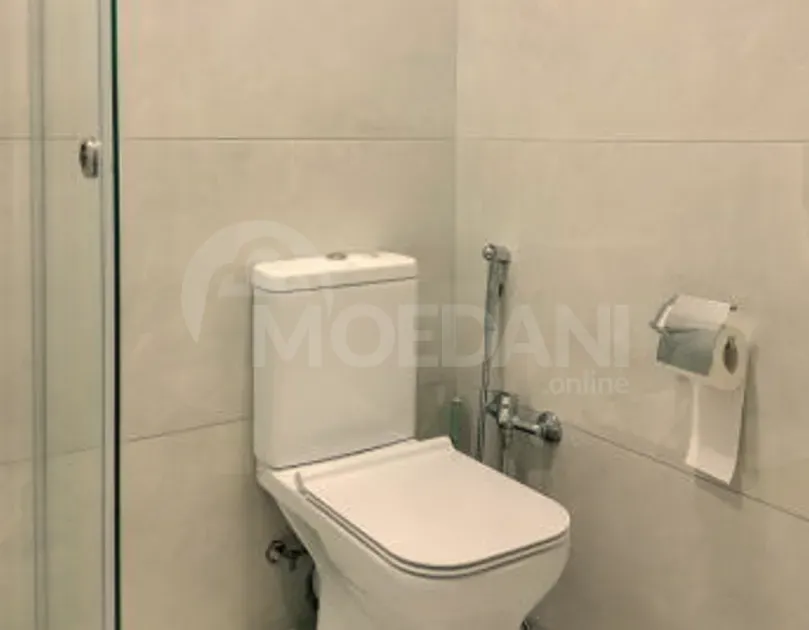 Сдам 2-комн. квартиру на сутки в Тбилиси  65м² 9/22 эт. Тбилиси - изображение 9