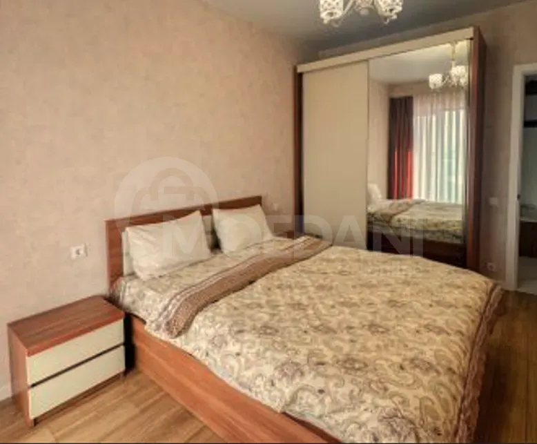 Сдам 2-комн. квартиру на сутки в Тбилиси  65м² 9/22 эт. Тбилиси - изображение 8