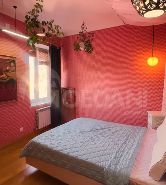 Сдам 2-комн. квартиру на сутки в Тбилиси  65м² 5/5 эт. Тбилиси - изображение 5