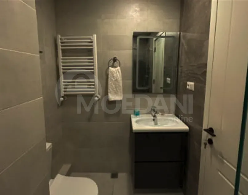 Сдам 2-комн. квартиру на сутки в Тбилиси  60м² 5/22 эт. Тбилиси - изображение 9