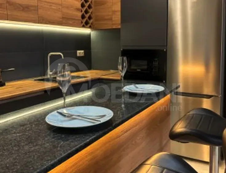 Сдам 2-комн. квартиру на сутки в Тбилиси  60м² 5/22 эт. Тбилиси - изображение 5