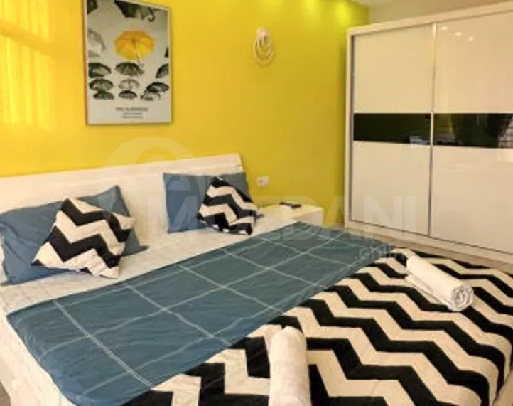 Сдам 2-комн. квартиру на сутки в Тбилиси  55м² 10/14 эт. Тбилиси - изображение 4