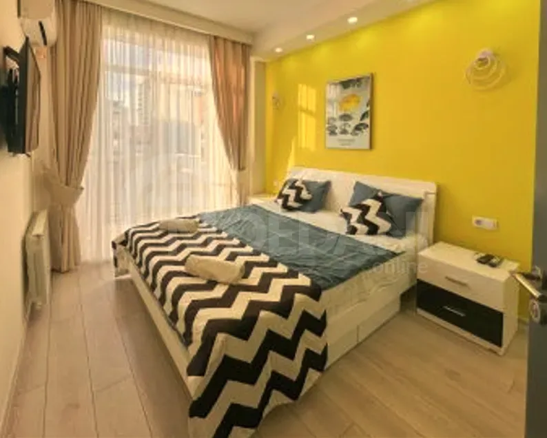 Сдам 2-комн. квартиру на сутки в Тбилиси  55м² 10/14 эт. Тбилиси - изображение 6