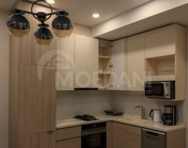 Сдам 2-комн. квартиру на сутки в Тбилиси  65м² 4/7 эт. Тбилиси - изображение 4