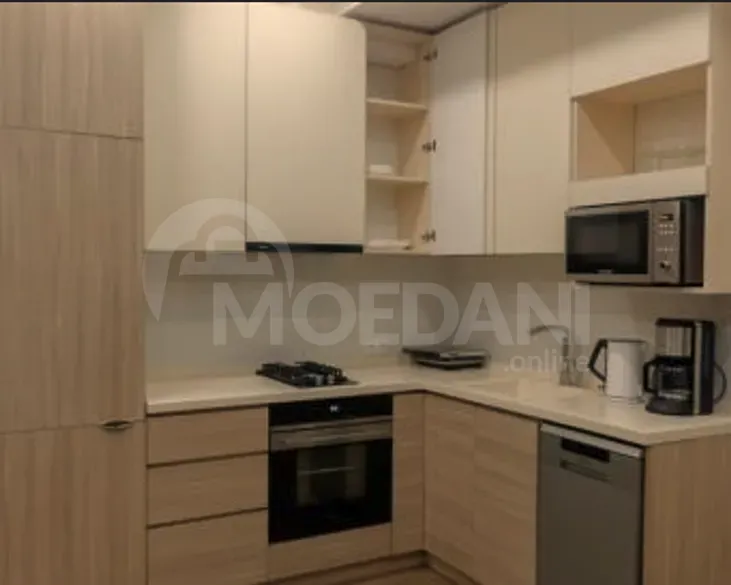 Сдам 2-комн. квартиру на сутки в Тбилиси  65м² 4/7 эт. Тбилиси - изображение 8