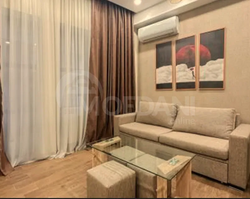 Сдам 2-комн. квартиру на сутки в Тбилиси  65м² 4/7 эт. Тбилиси - изображение 1