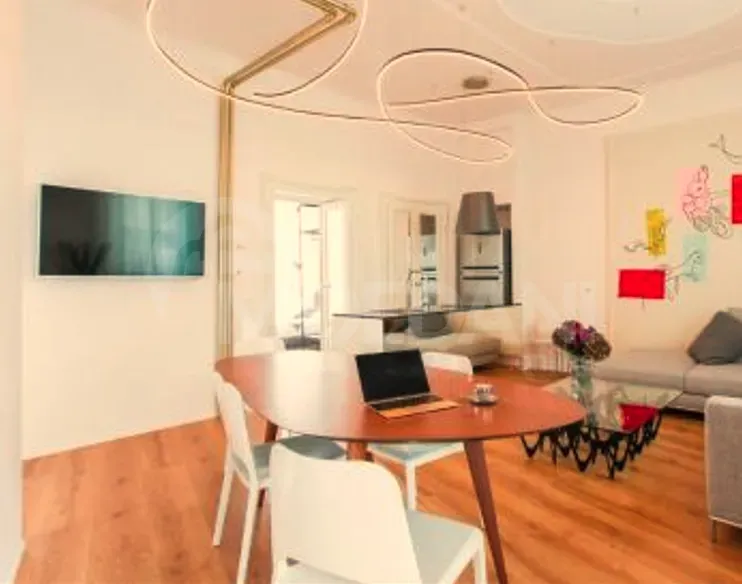 Сдам 2-комн. квартиру на сутки в Тбилиси  60м² 12/12 эт. Тбилиси - изображение 2