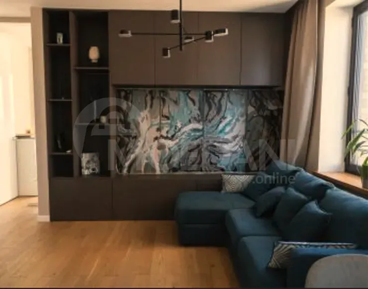 Сдам 2-комн. квартиру на сутки в Тбилиси  60м² 8/16 эт. Тбилиси - изображение 2