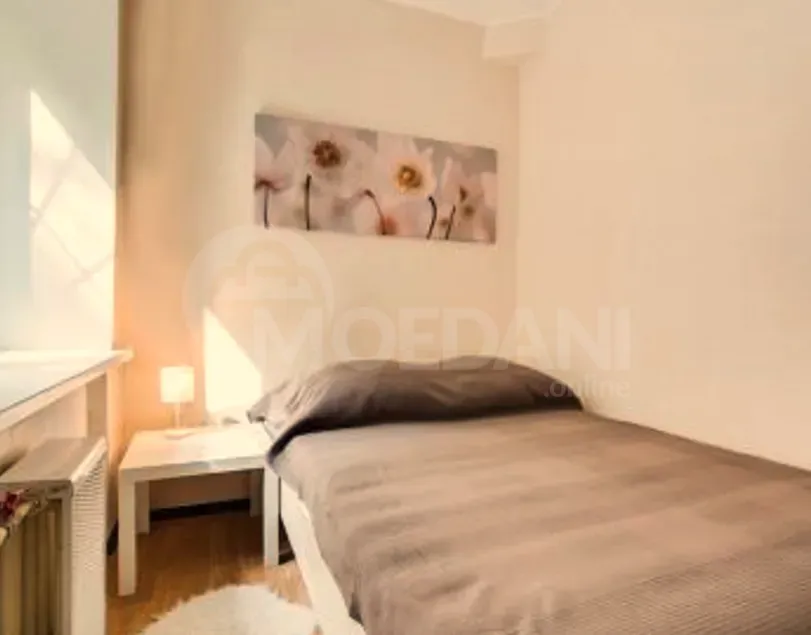 Сдам 2-комн. квартиру на сутки в Тбилиси  60м² 10/15 эт. Тбилиси - изображение 6