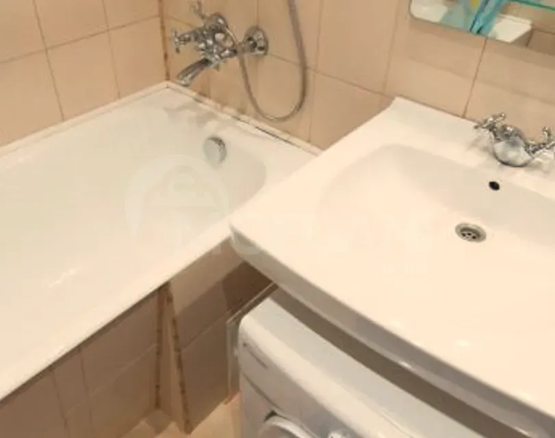 Сдам 2-комн. квартиру на сутки в Тбилиси  65м² 7/12 эт. Тбилиси - изображение 4