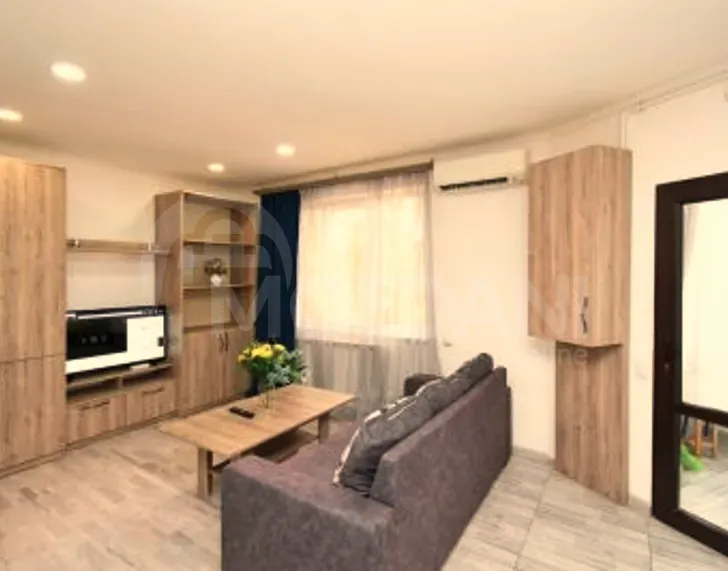 ქირავდება 2 ოთახიანი ბინა დღიურად თბილისში  60მ² 6/10 სართ თბილისი - photo 8