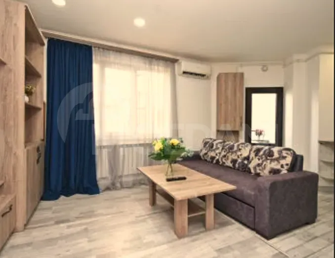 ქირავდება 2 ოთახიანი ბინა დღიურად თბილისში  60მ² 6/10 სართ თბილისი - photo 2