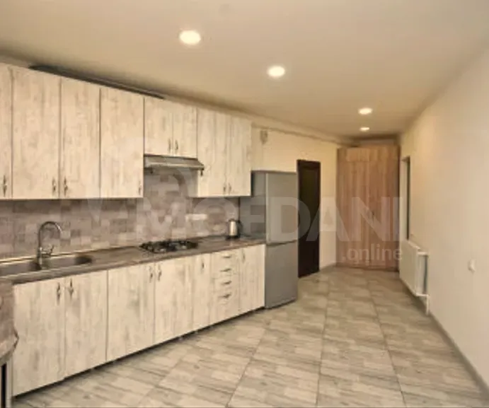 ქირავდება 2 ოთახიანი ბინა დღიურად თბილისში  60მ² 6/10 სართ თბილისი - photo 5