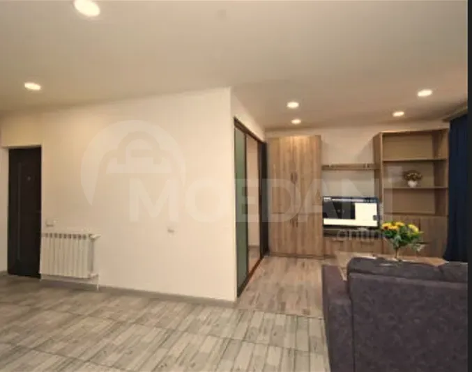 ქირავდება 2 ოთახიანი ბინა დღიურად თბილისში  60მ² 6/10 სართ თბილისი - photo 6