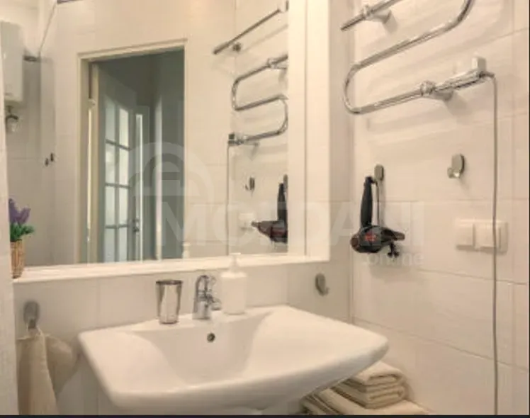 Сдам 2-комн. квартиру на сутки в Тбилиси  65м² 6/22 эт. Тбилиси - изображение 11