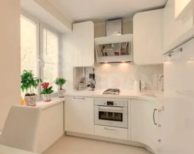 Сдам 2-комн. квартиру на сутки в Тбилиси  65м² 6/18 эт. Тбилиси - изображение 1