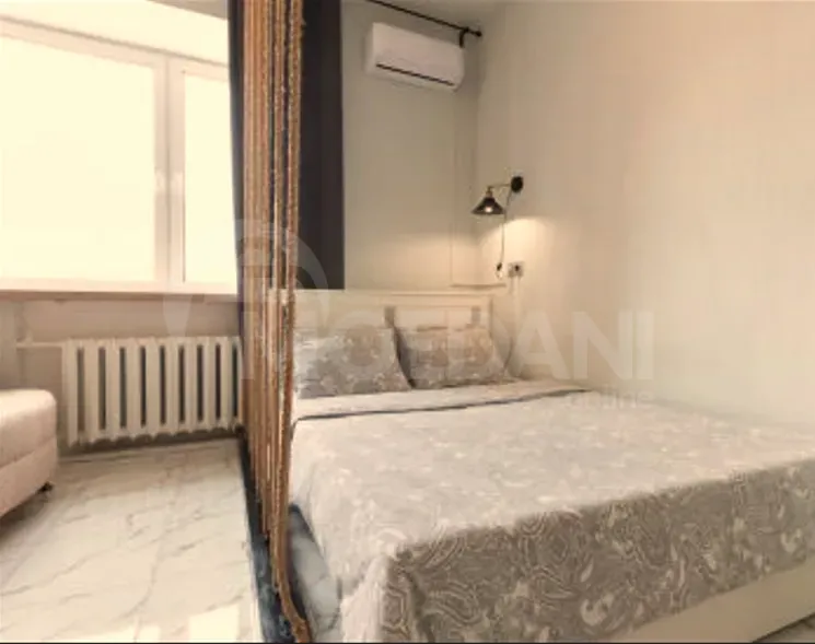 Сдам 2-комн. квартиру на сутки в Тбилиси  65м² 8/11 эт. Тбилиси - изображение 6