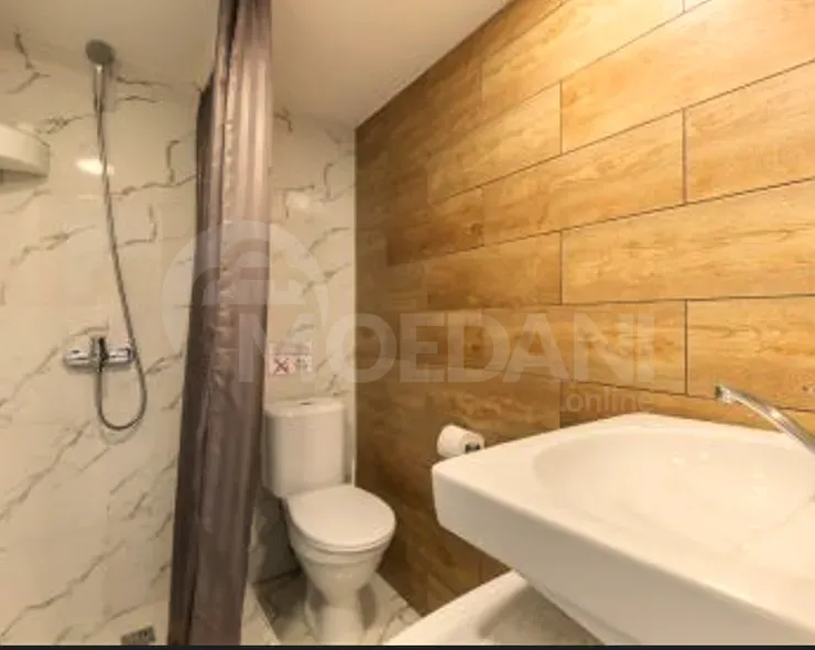 Сдам 2-комн. квартиру на сутки в Тбилиси  65м² 8/11 эт. Тбилиси - изображение 2