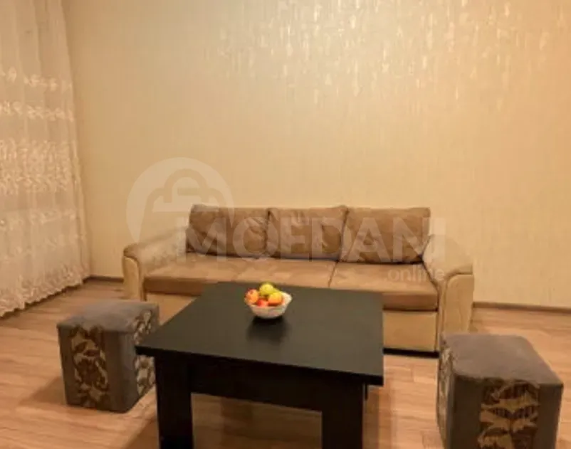 ქირავდება 3 ოთახიანი ბინა დღიურად თბილისში  80მ² 4/12 სართ თბილისი - photo 3