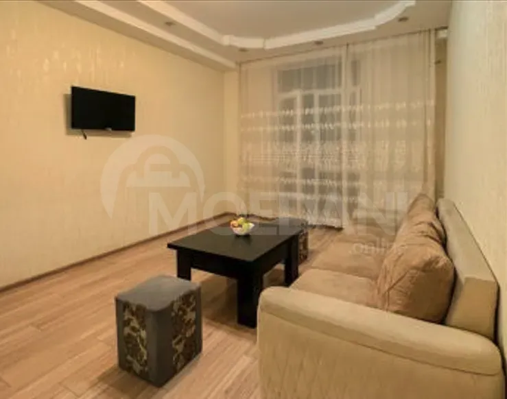 ქირავდება 3 ოთახიანი ბინა დღიურად თბილისში  80მ² 4/12 სართ თბილისი - photo 2