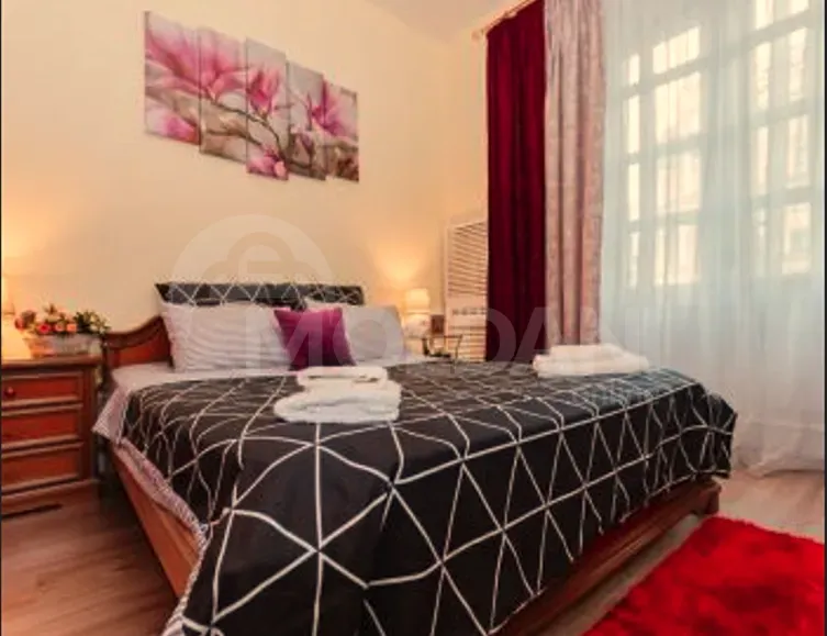 ქირავდება 2 ოთახიანი ბინა დღიურად თბილისში  60მ² 3/5 სართ თბილისი - photo 1