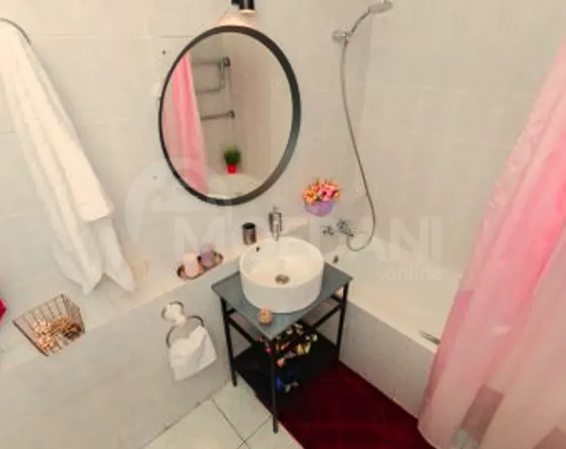 ქირავდება 2 ოთახიანი ბინა დღიურად თბილისში  60მ² 3/5 სართ თბილისი - photo 10