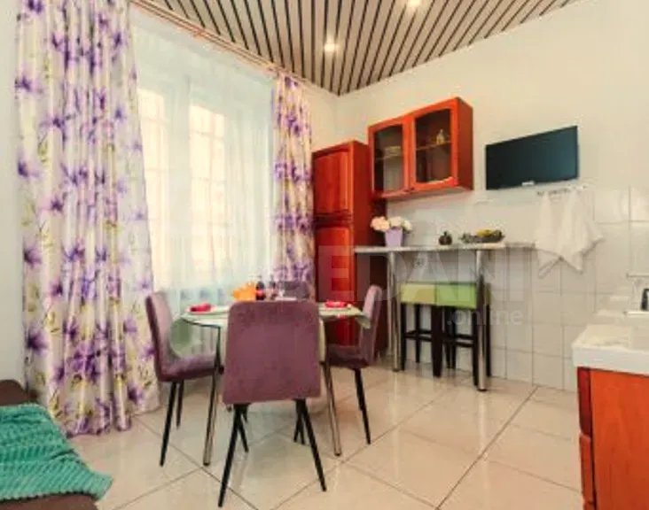 ქირავდება 2 ოთახიანი ბინა დღიურად თბილისში  60მ² 3/5 სართ თბილისი - photo 5