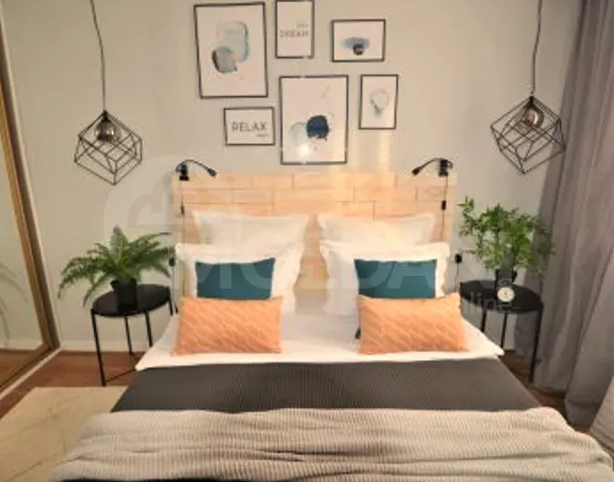 Сдам 2-комн. квартиру на сутки в Тбилиси  75м² 10/18 эт. Тбилиси - изображение 4