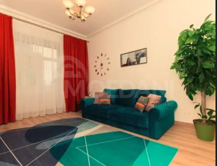 Сдам 2-комн. квартиру на сутки в Тбилиси  55м² 7/19 эт. Тбилиси - изображение 1