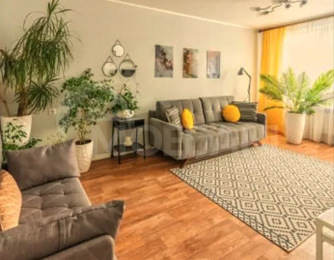 ქირავდება 2 ოთახიანი ბინა დღიურად თბილისში  60მ² 3/16 სართ თბილისი - photo 1