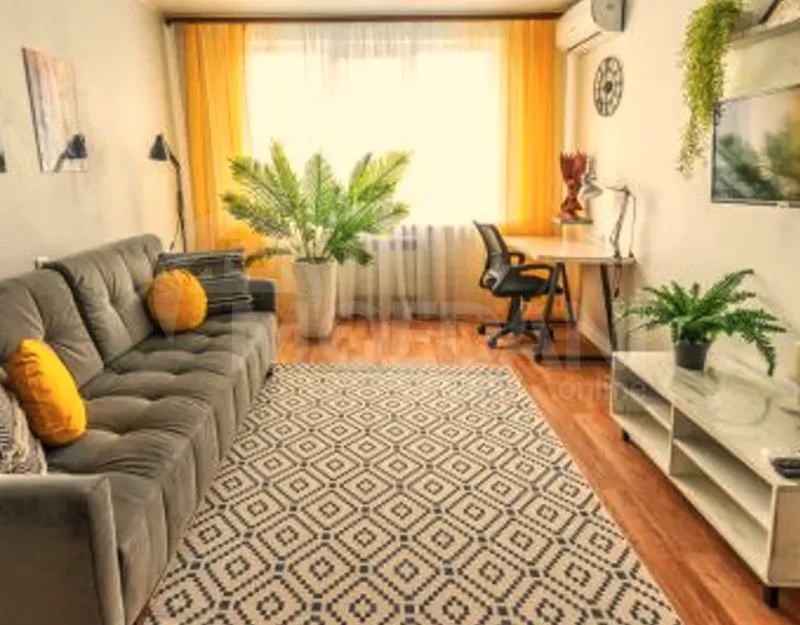 ქირავდება 2 ოთახიანი ბინა დღიურად თბილისში  60მ² 3/16 სართ თბილისი - photo 2