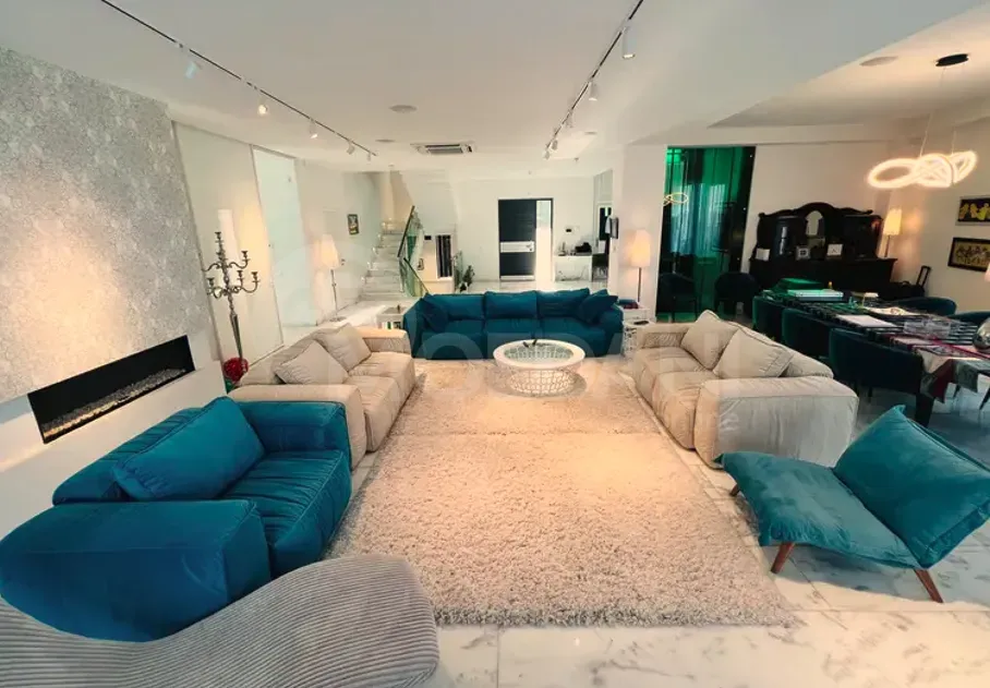 ქირავდება სახლი 1430м² თბილისი - photo 4