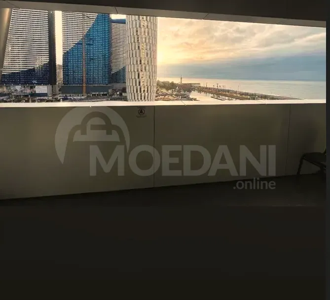 Продам 1-комн. квартиру 40м² 6/40 эт. Батуми - изображение 2