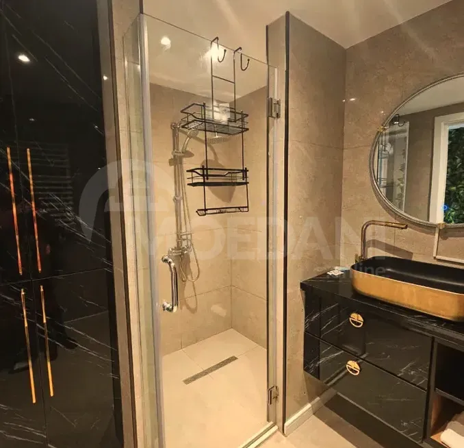 იყიდება 2 ოთახიანი ბინას 57მ² 30/40 სართ ბათუმი - photo 3