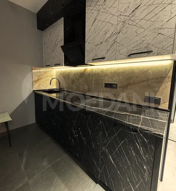 იყიდება 2 ოთახიანი ბინას 60მ² 32/35 სართ ბათუმი - photo 11