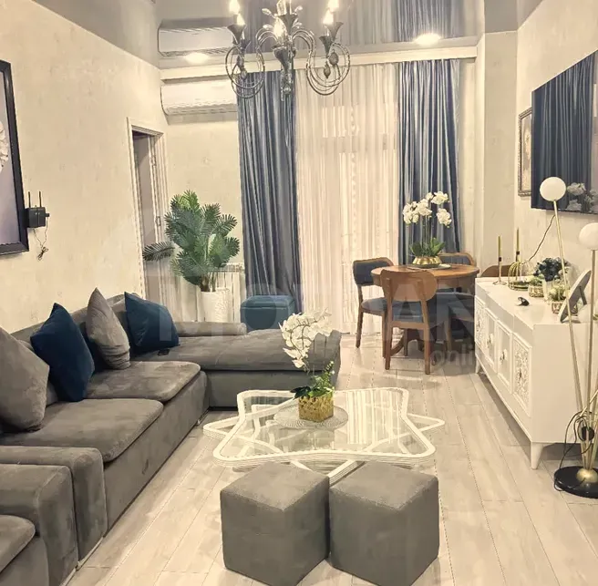 იყიდება 3 ოთახიანი ბინას 56მ² 10/18 სართ ბათუმი - photo 1