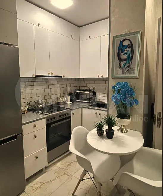 იყიდება 3 ოთახიანი ბინას 56მ² 10/18 სართ ბათუმი - photo 4