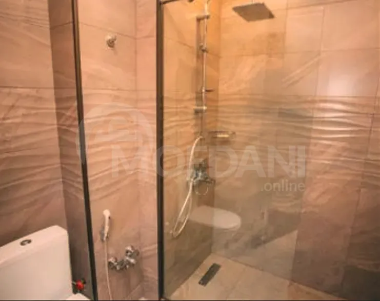 Сдам 1-комн. квартиру на сутки в Батуми  45м² 15/25 эт. Батуми - изображение 9