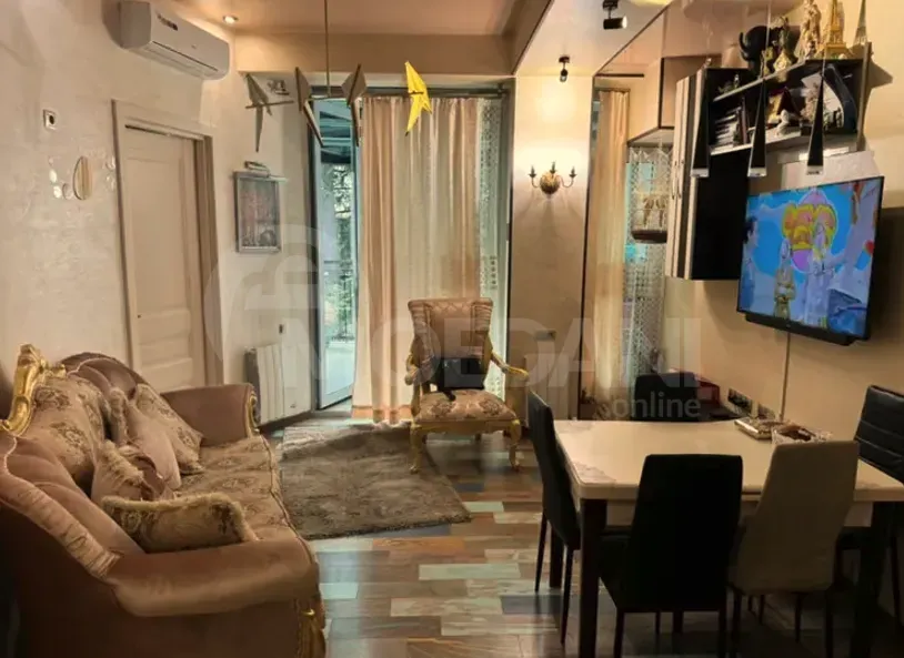 Apartments For Sale three-room 82м² 3/10 floor Tbilisi - photo 1