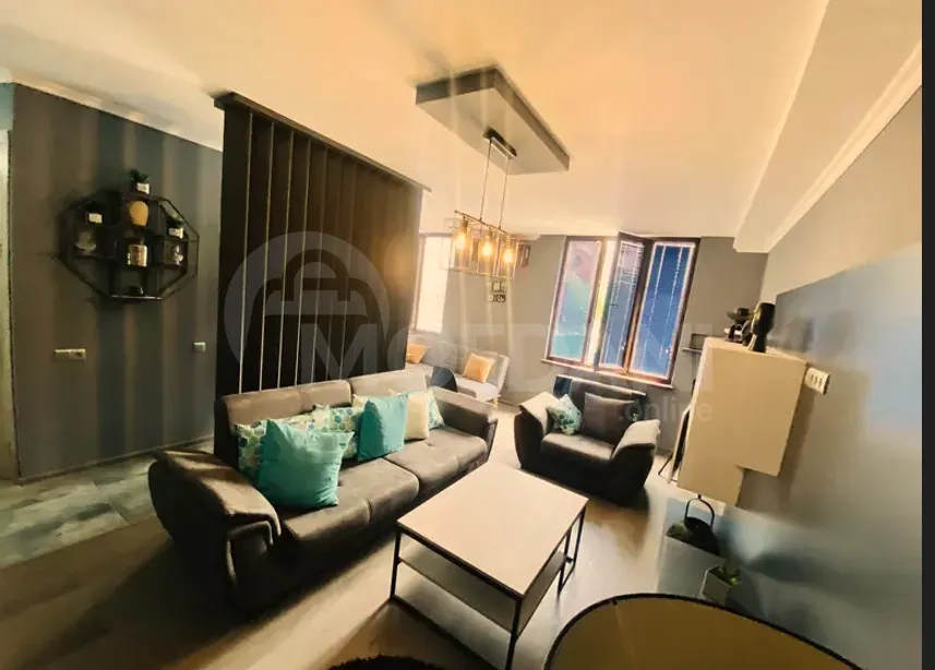 Продам 2-комн. квартиру 60м² 1/5 эт. Кобулети - изображение 1