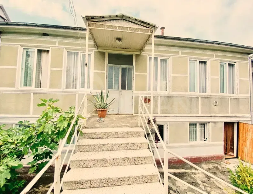 Продам Дом 425м² Кобулети - изображение 1