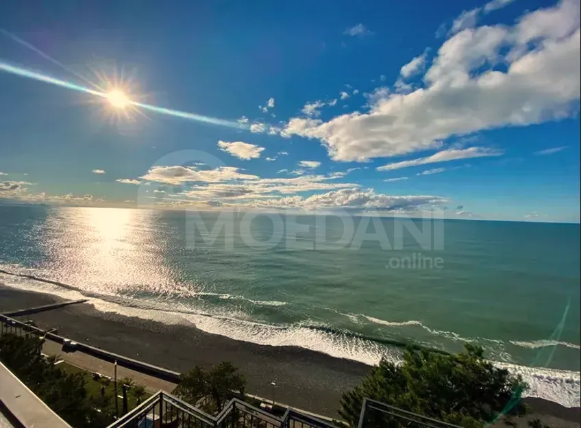 Продам 4-комн. квартиру 155м² 9/10 эт. Кобулети - изображение 1