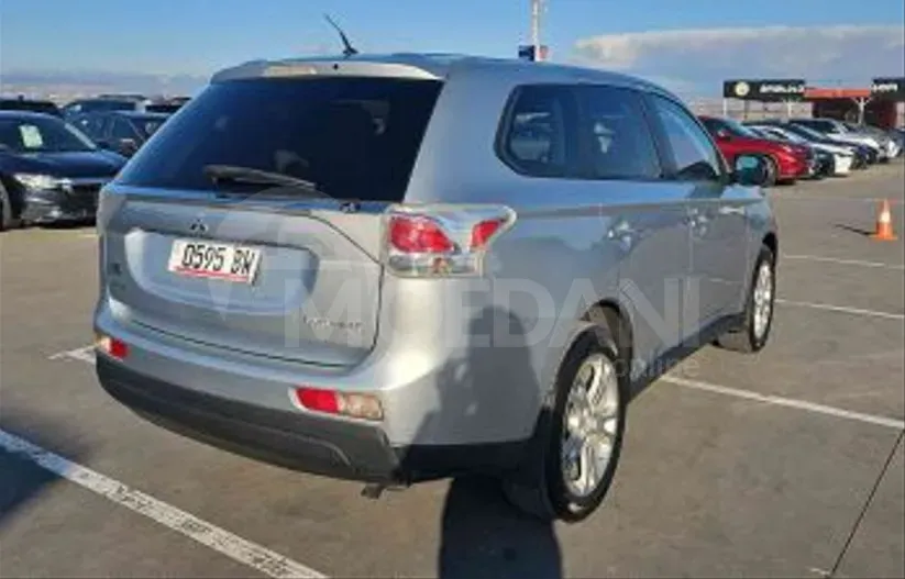 Mitsubishi Outlander 2014 Тбилиси - изображение 6