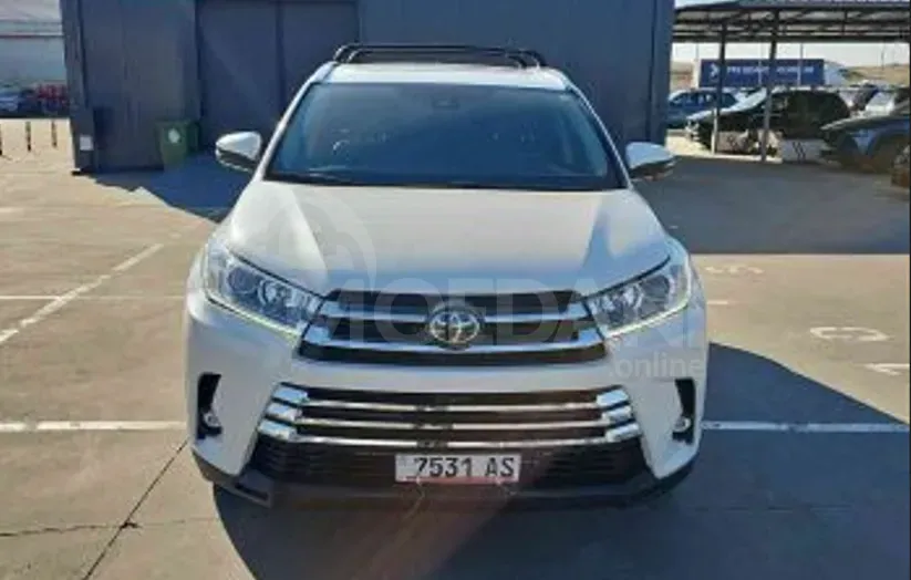 Toyota Highlander 3.5L 2018 თბილისი - photo 1