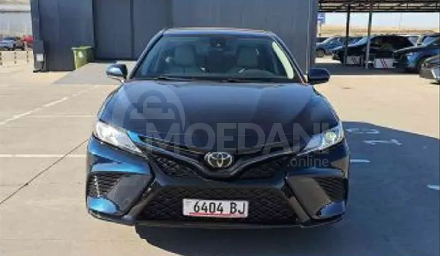 Toyota Camry 2.5L 2020 Тбилиси - изображение 1