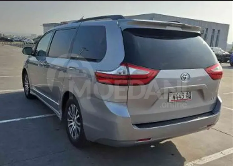 Toyota Sienna 3.5L 2018 Tbilisi - photo 4