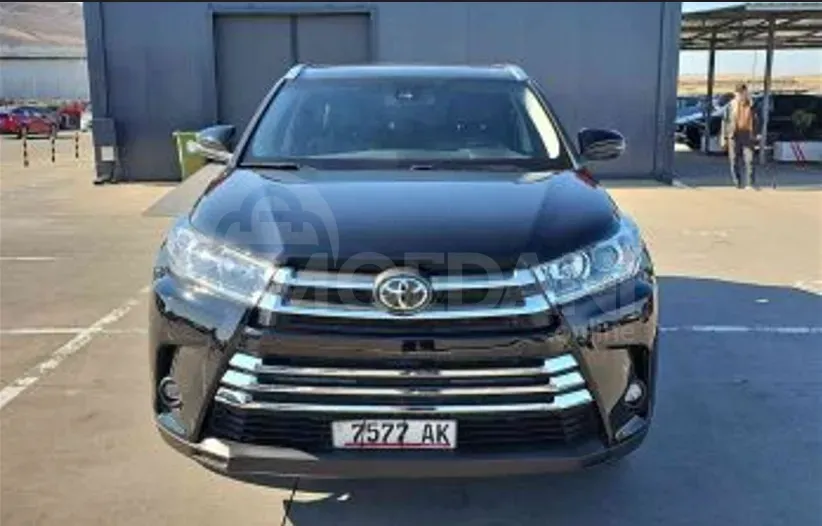 Toyota Highlander 3.5L 2017 თბილისი - photo 1