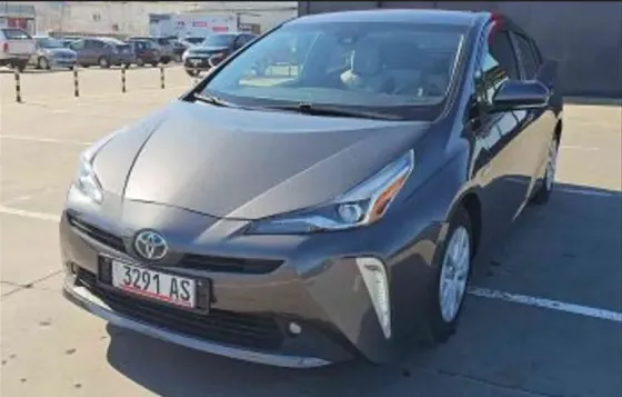 Toyota Prius 2019 თბილისი