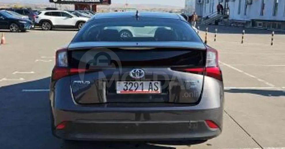 Toyota Prius 1.8L 2019 Тбилиси - изображение 4
