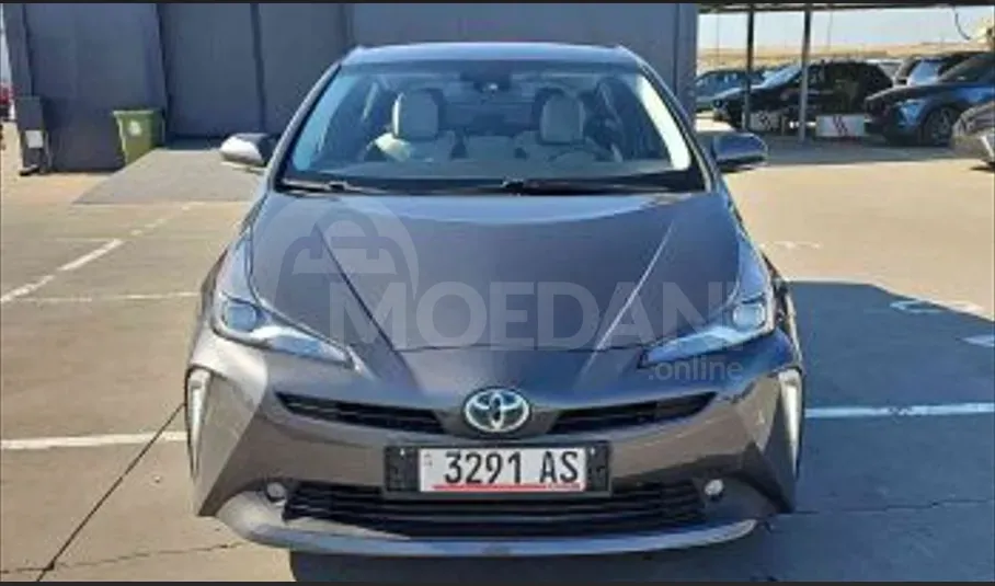 Toyota Prius 1.8L 2019 Тбилиси - изображение 1